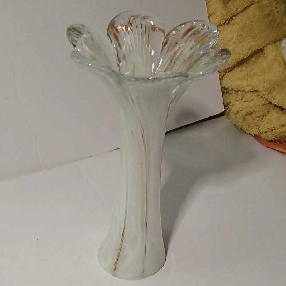 Murano Vintage Swung Glass Vase with Fluted Design